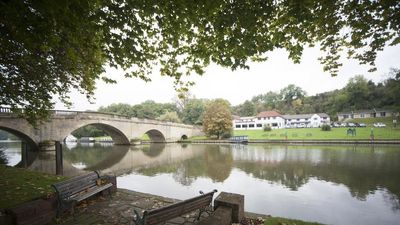 Shillingford Bridge Hotel