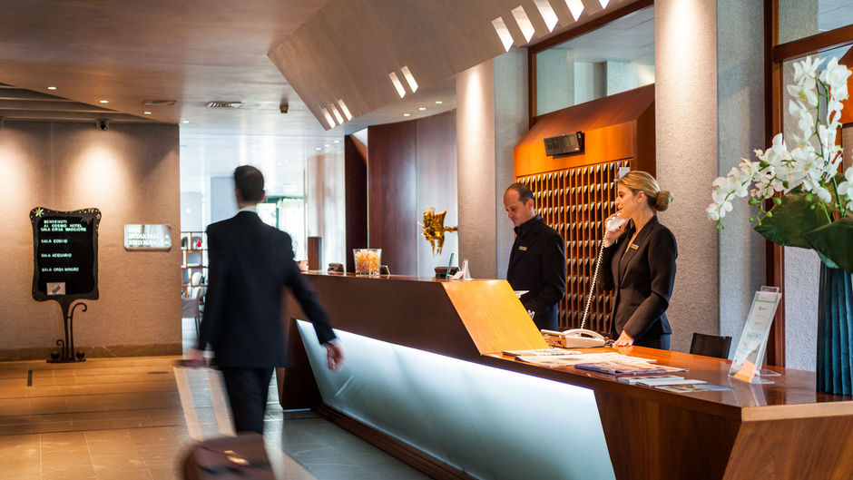 Cosmo Hotel Torri Lobby