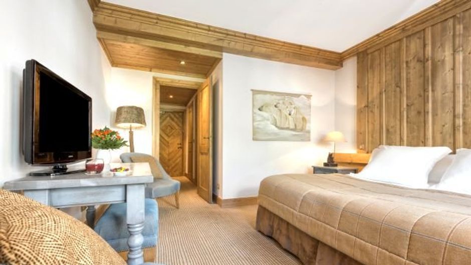 Hotel Les Barmes de l'Ours Room