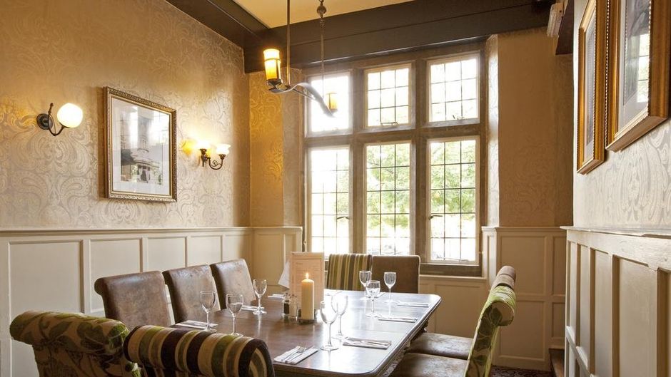 Cromwell Lodge Restaurant
