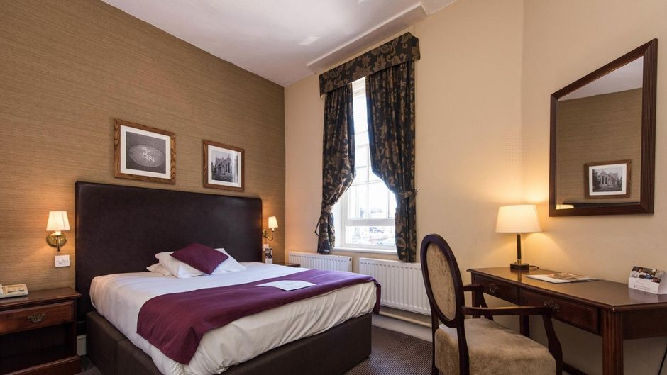 George Hotel Huntingdon Room
