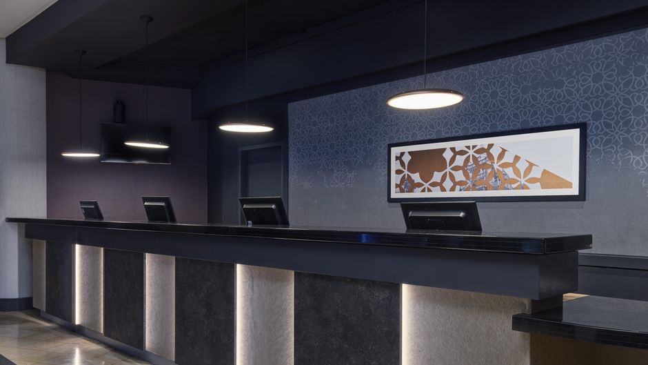 Leonardo Hotel Nottingham Lobby