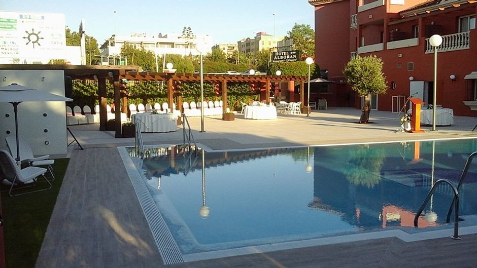Alboran Hotel Pool