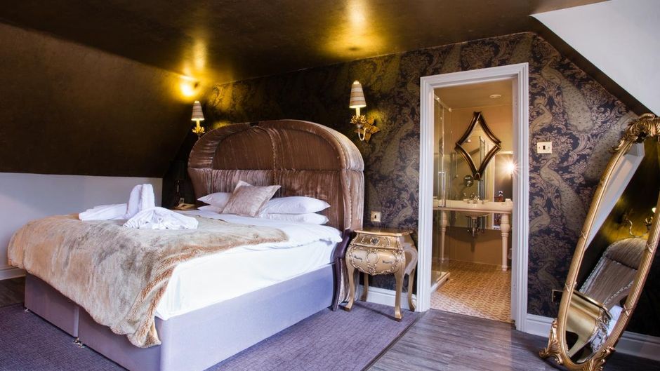 Spread Eagle Hotel Suite