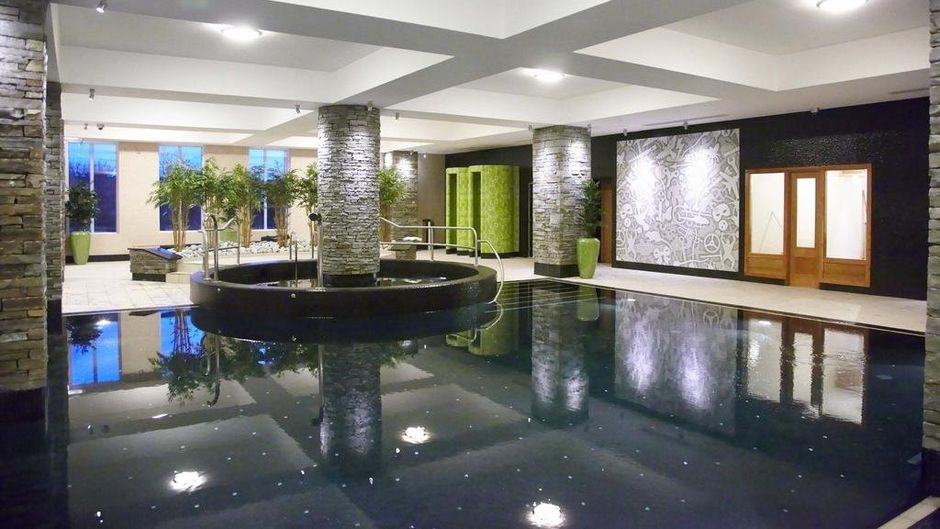 Garryvoe Hotel Pool