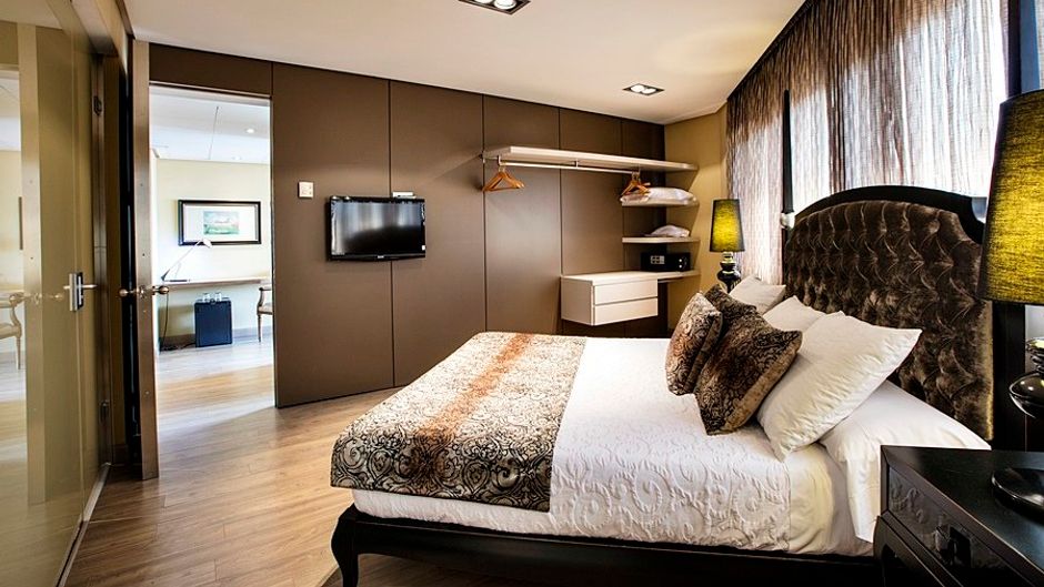 Condestable Iranzo Hotel Suite