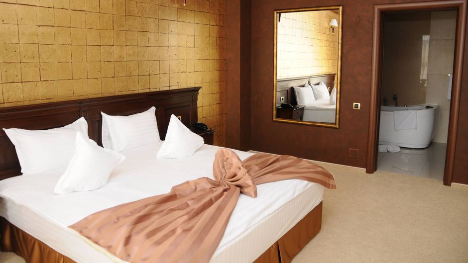 Rexton Hotel Suite