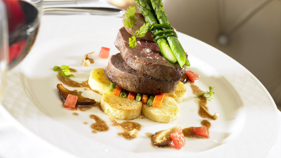 Westport Plaza Hotel Restaurant