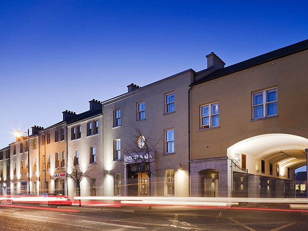 Westport Plaza Hotel First Class Westport Ireland Hotels