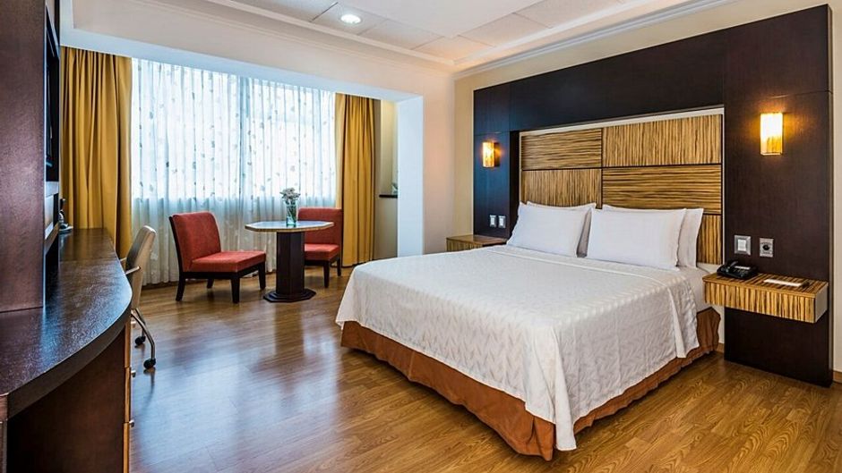 GH Galeria Hotel Room