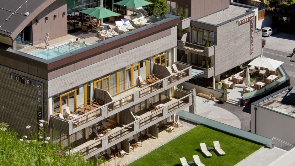 Bergland Design & Wellnesshotel Soelden Exterior