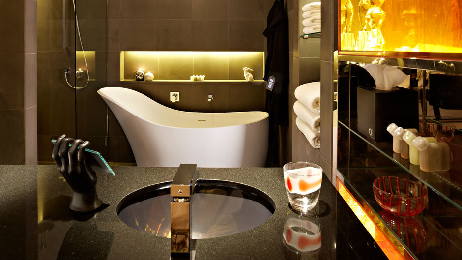 QT Sydney Room