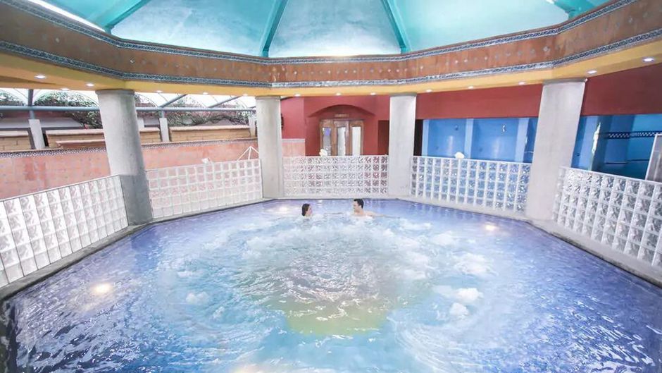 Los Olivos Hotel & Spa Pool
