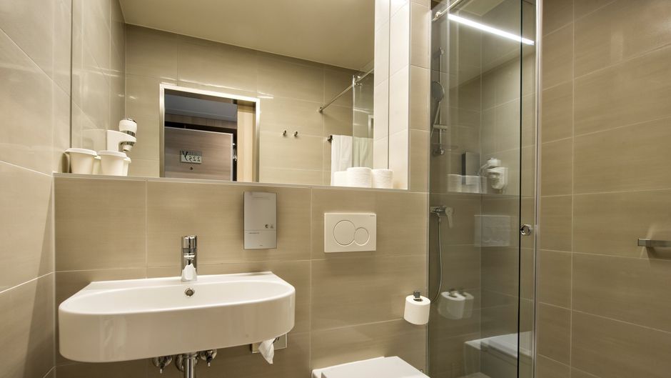 City Hotel Ljubljana Room