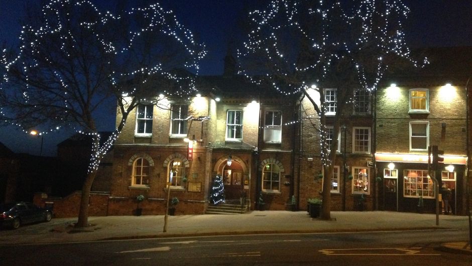 Sun Inn Exterior