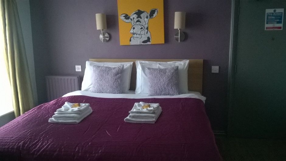 Sun Inn Room