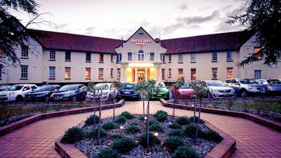 Mercure Canberra Hotel