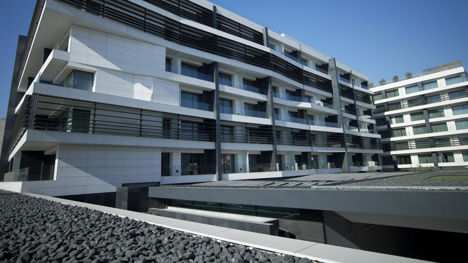 The Met Hotel, a Design Hotel Exterior