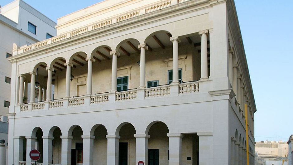 Palazzo Capua Exterior