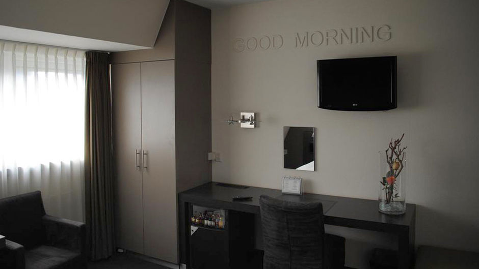 Hotel Roermond Next Door Room