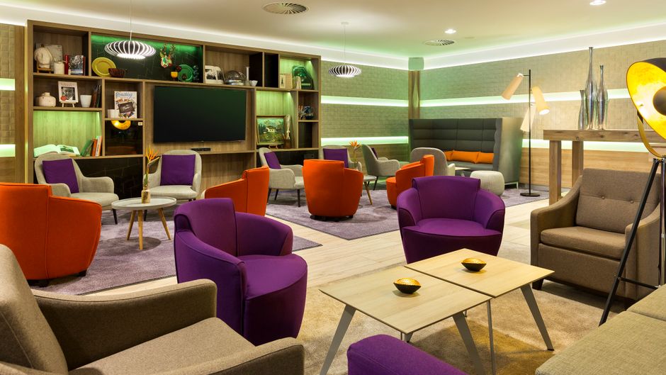 Holiday Inn Munich-City Centre Lobby