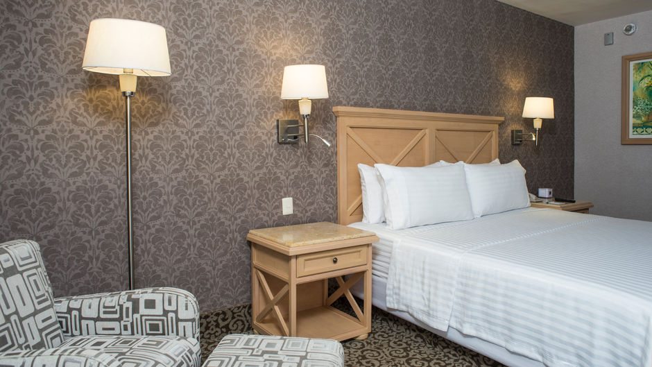 Holiday Inn Queretaro-Centro Historico Room