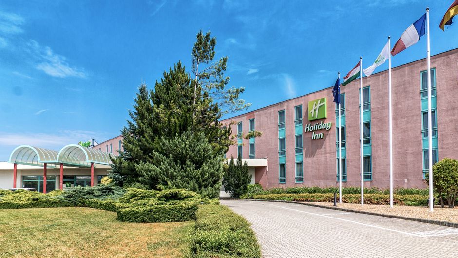 Holiday Inn Budapest-Budaors Exterior