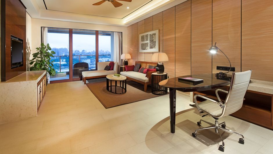 Crowne Plaza Sanya City Center Suite