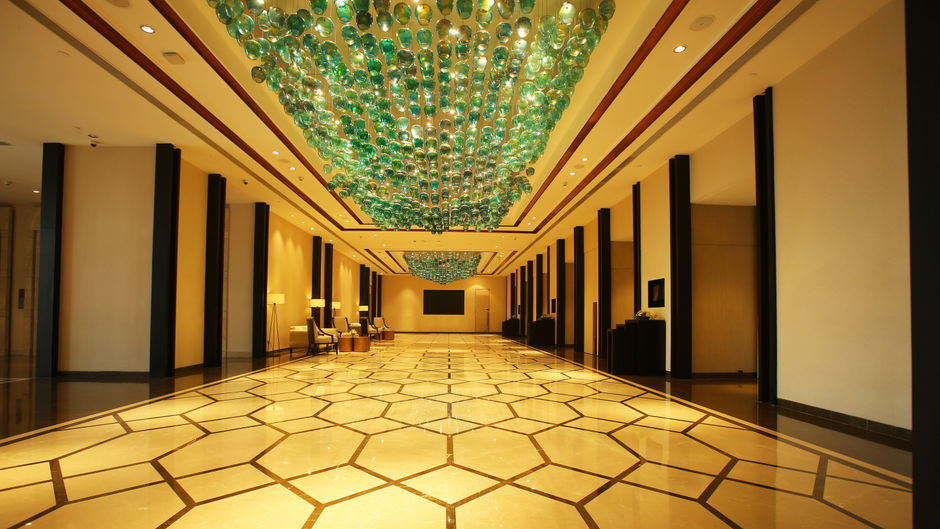 Crowne Plaza New Delhi Mayur Vihar Noida Lobby