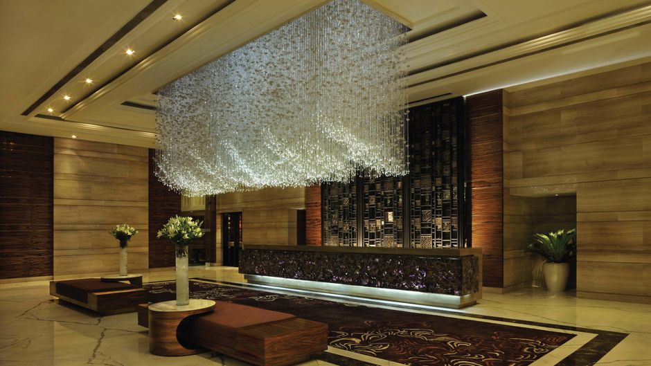 Crowne Plaza New Delhi Mayur Vihar Noida Lobby
