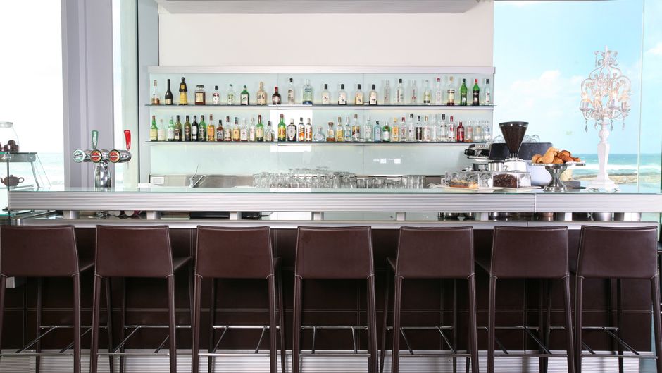 Crowne Plaza Tel Aviv Beach Lobby