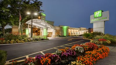 Holiday Inn Westbury Long Island
