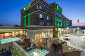 Holiday Inn San Marcos