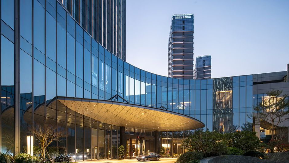 HUALUXE Xiamen Haicang Harbour View Exterior