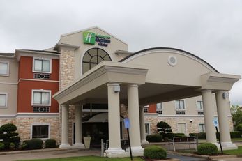 Holiday Inn Express & Suites Greenville