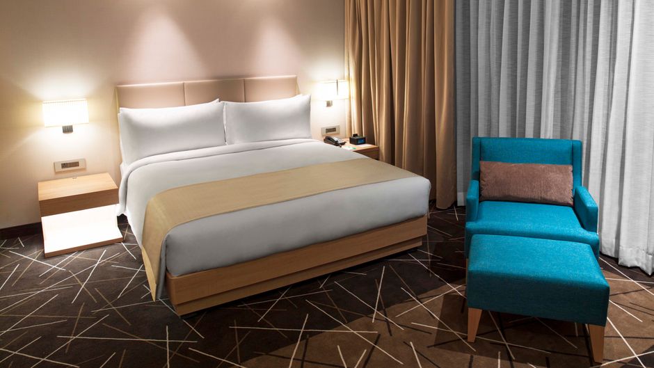 Holiday Inn Chennai OMR IT Expressway Suite