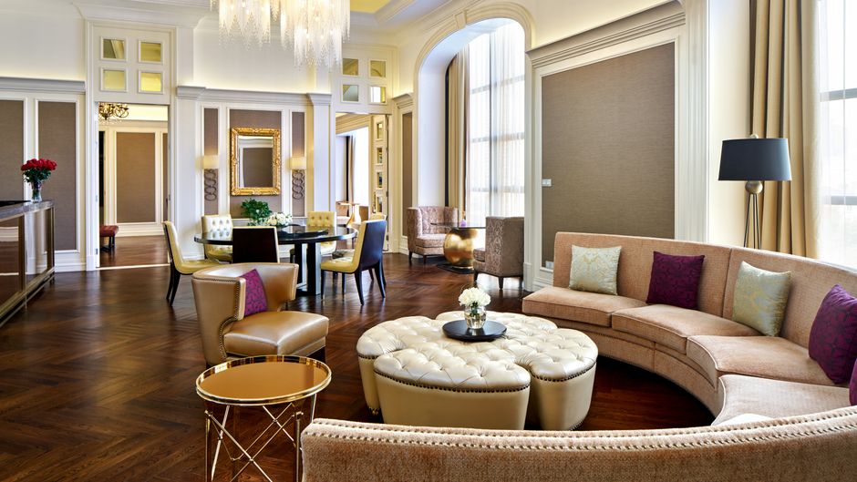 Crowne Plaza Zhengzhou Suite
