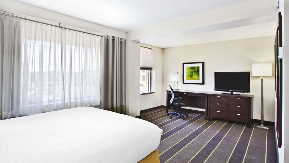 Holiday Inn Express Room