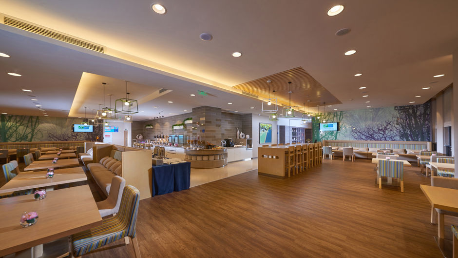 Holiday Inn Express University Town Restaurant