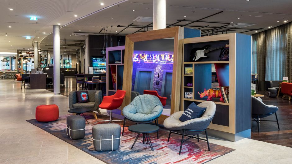 Holiday Inn Hamburg-City Nord Lobby