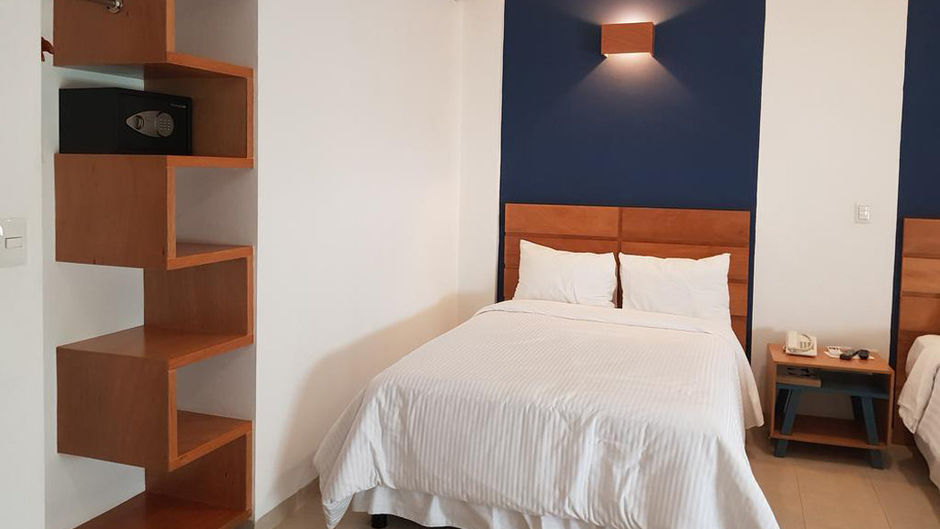 Hotel Residencias Inn Salamanca Room