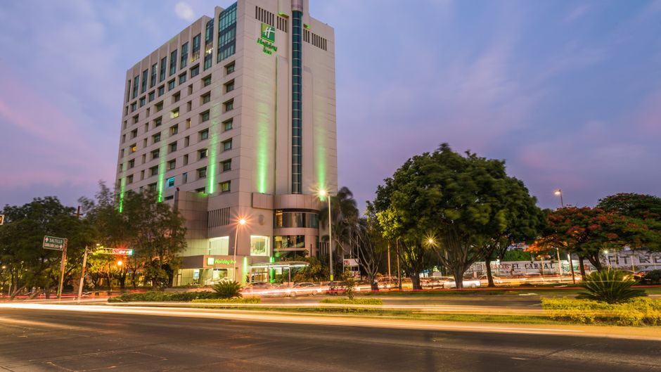 Holiday Inn Guadalajara Select Exterior
