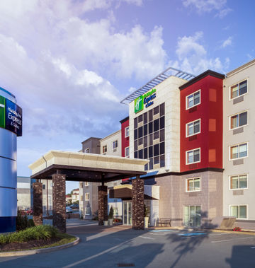 Holiday Inn Express/Suites Halifax