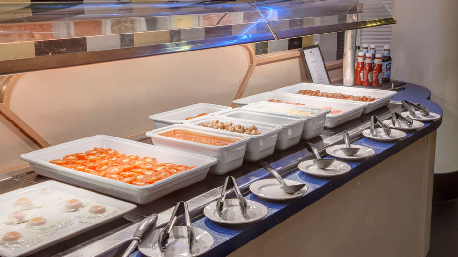 Crowne Plaza Hotel - John Lennon Airport Restaurant