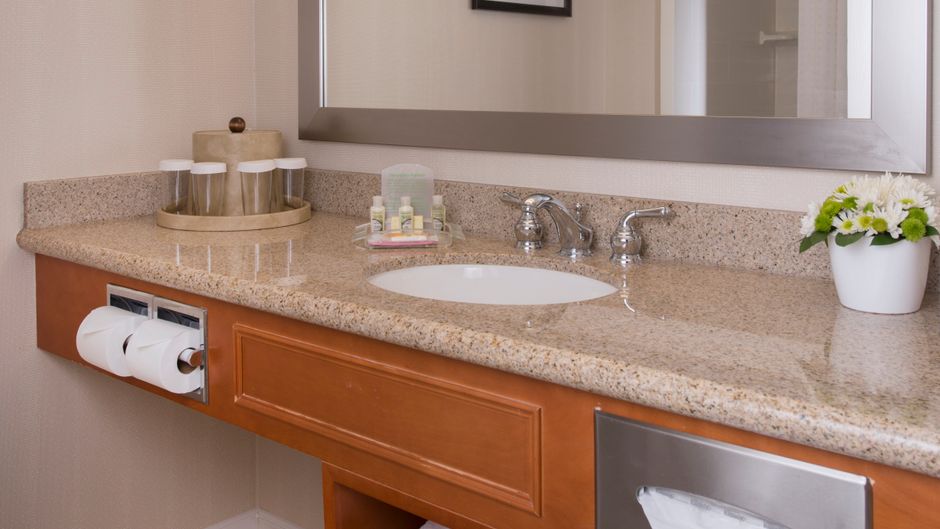 Holiday Inn Winnipeg South Room