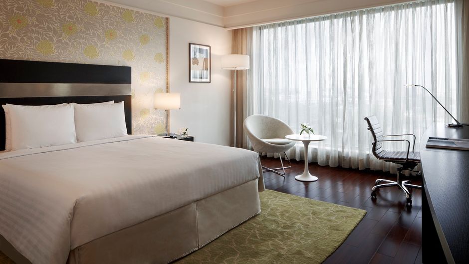 Crowne Plaza Pune City Centre Room