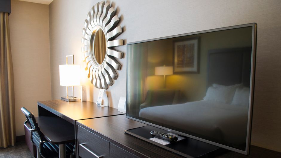Holiday Inn Sudbury Room