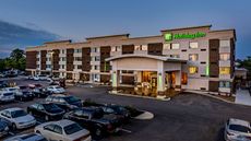 Holiday Inn Cleveland Northeast - Mentor