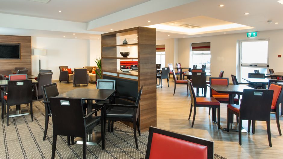 Holiday Inn Express Bristol North Restaurant