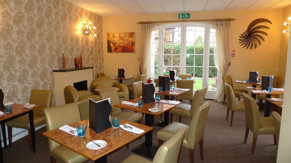 Royal Adelaide Hotel Restaurant